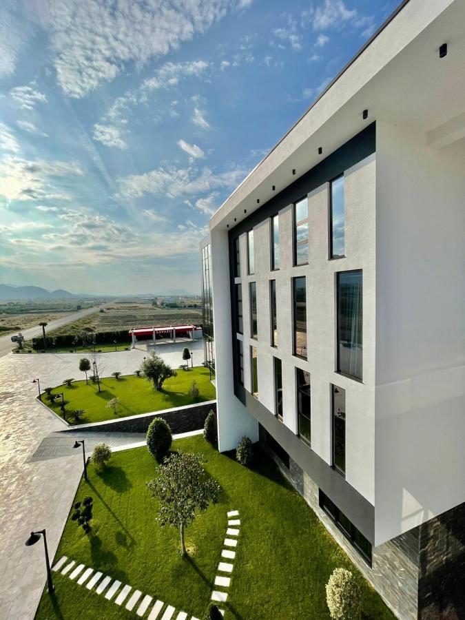 Deluxe Resort And Spa Koplik Zewnętrze zdjęcie